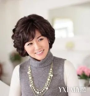 中年女人短发型图片展示清爽短发发型教你轻松减少年龄
