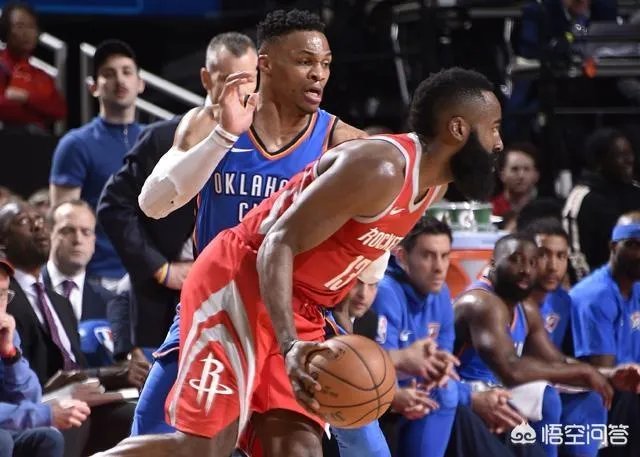 威少今天已经完成连续两个赛季场均三双，创造历史，你怎么看？