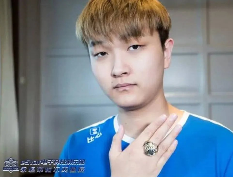 关于Cat没有续约一事,Cat是如何回应的?