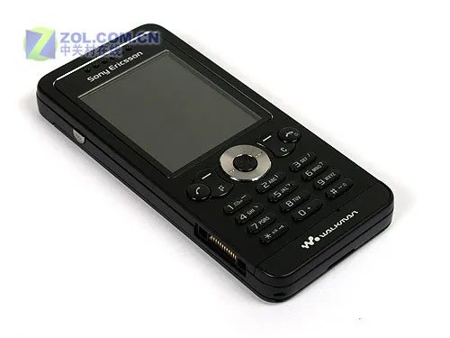 小巧简单音乐机 索尼爱立信W302试玩记