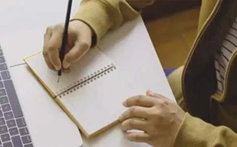 高贵的施舍读后感