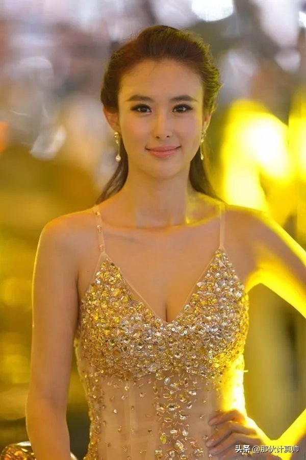 你们第一次申请的QQ网名叫什么？