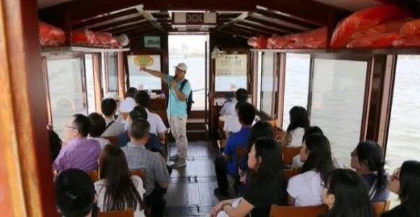 游客报团，为啥每每到了饭点，导游就不见踪影了？