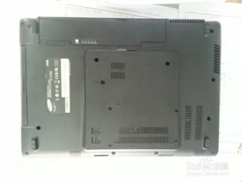 三星R428拆机详图