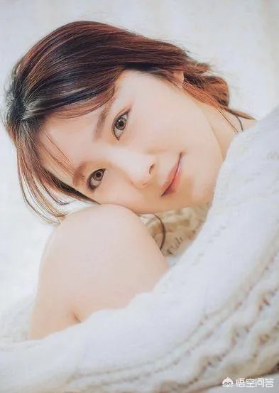 雅诗兰黛的化妆品怎么样？