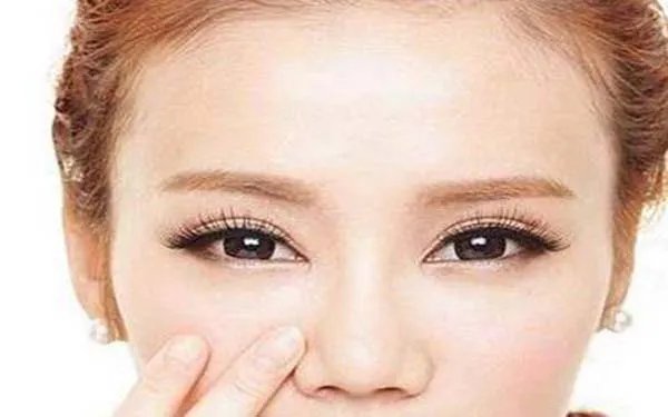 重庆有没有双眼皮做的好的医院