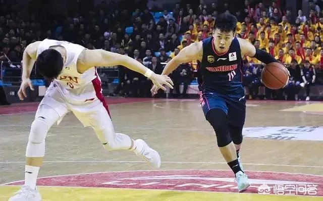 广东男篮获亚俱杯参加资格，比赛时间却与世界杯撞车，易建联、赵睿等主力能参加吗？