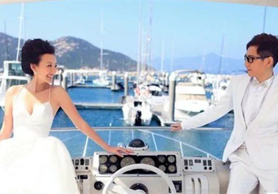 丑女无敌郭晓敏转行现定居纽约 郭晓敏婚纱照曝光