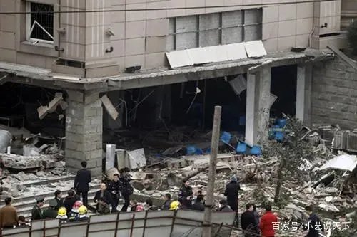 重庆市武隆区凤山街道办食堂发生爆炸，导致爆炸的原因是什么？