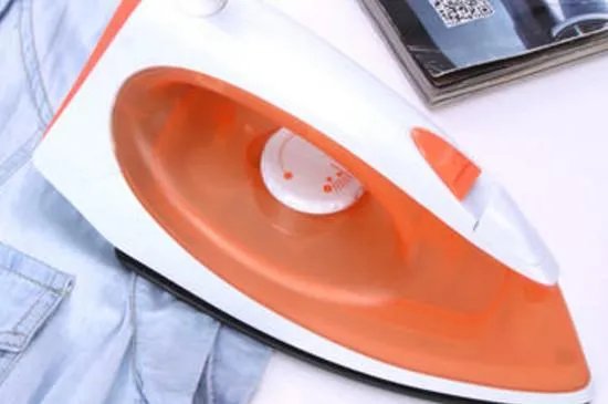 电熨斗漏水怎么回事