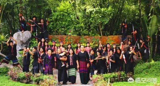 准备一月份从成都出发去西双版纳旅游，大概十天时间，有什么好的路线推荐吗？