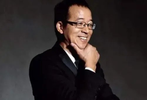 新东方表示俞敏洪博客不代表公司观点,俞敏洪为何不被新东方认可?