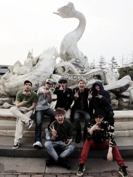 三浦翔平在圈内的好朋友有谁?