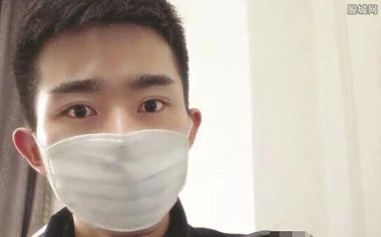 秦思瀚微博曝光 看完他的新浪微博让人哭惨了