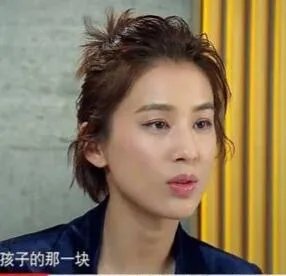 在《演员的诞生》中，为何黄圣依演技遭吐槽？