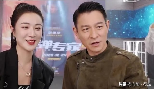 马上上映的《拆弹专家2》大家预测会有多少票房？