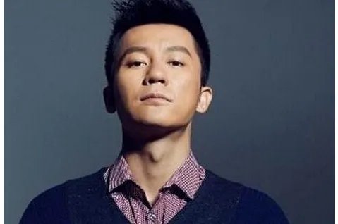 李晨家庭背景是怎样的？