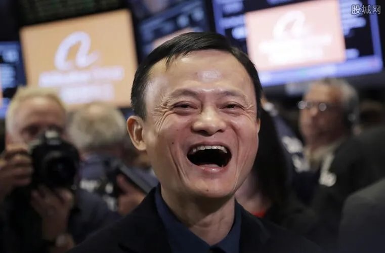 印度富豪超越马云成亚洲首富 两人身价分别是多少