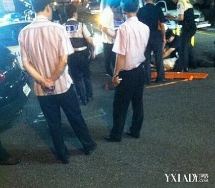 2pm尼坤车祸宋茜态度她表示很担忧