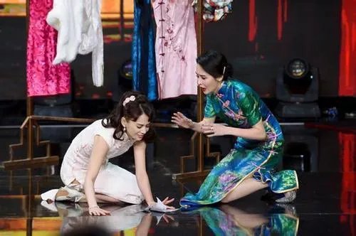 在《演员的诞生》中，为何黄圣依演技遭吐槽？