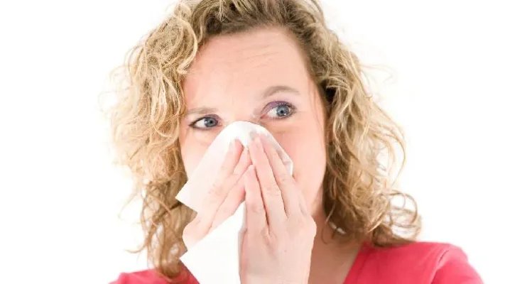 新冠病毒能物传人吗 新冠病毒和流感病毒有什么区别