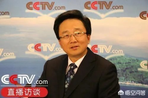 如何看待央视世界杯解说洪钢搞错足球常识,误以为加时赛到115分钟结束?