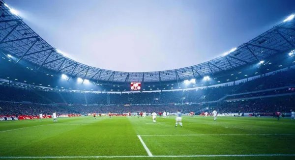 标准足球场是多少长和宽的？