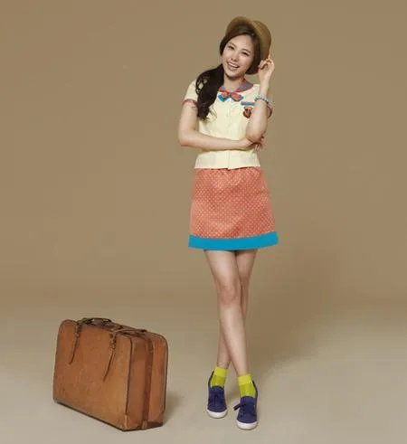 孙娜恩整容前后对比照片 孙娜恩家里很有钱吗