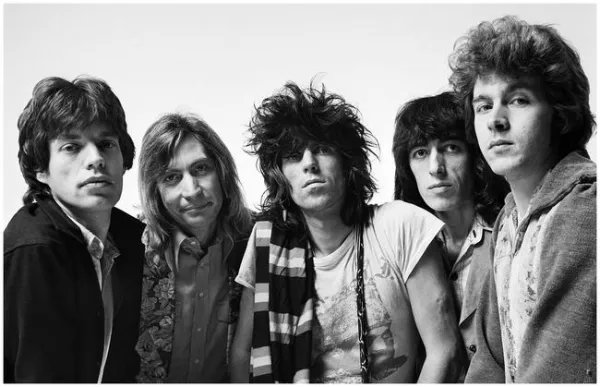 英国“滚石乐队”鼓手查理·沃茨去世，他生前在乐坛是个怎样的人物？