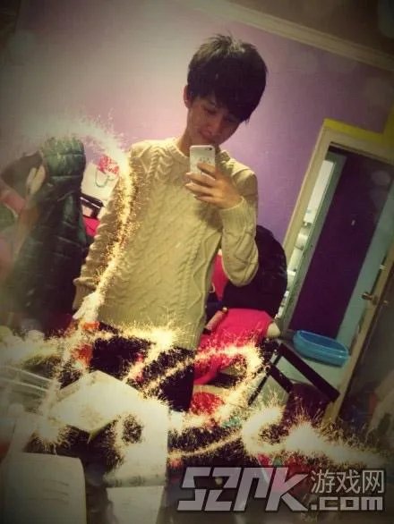 让我摸一摸你的美腿吧！神仙哥哥小灿绝美照片合辑