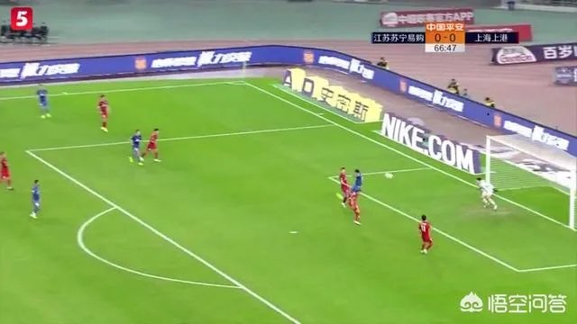 中超第26轮上港客场对苏宁,王燊超第12分钟禁区里手球,主裁为何不判点球?