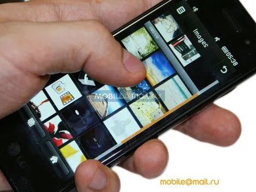 4英寸超宽多点触控屏 LG BL40抢先评测