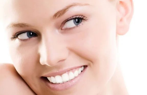 内吸去眼袋优势