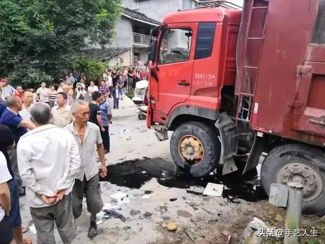 南部县发生一起惨烈车祸，致三人死亡多人受伤, 你怎么看？