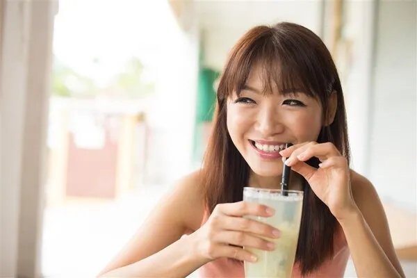 保湿效果好的护肤品有哪些？