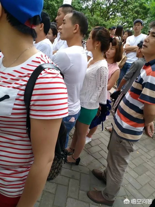 深圳凤凰山好玩吗？