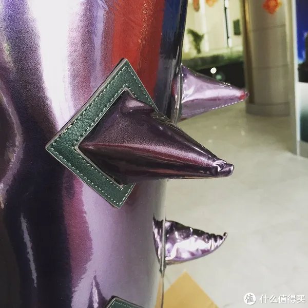 伪信仰充值 — 入手魔兽世界埃辛诺斯壁垒 蛋盾双肩背包