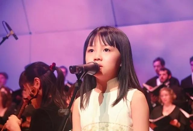 林妙可回应奥运会假唱：一个什么都不懂的孩子，为什么被“骂”了12年？