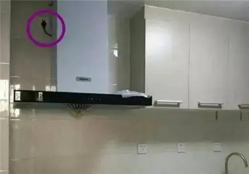 油烟机插座高度是多少