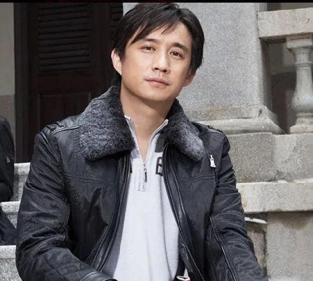 《康熙来了》中处变不惊 黄磊前半生靠颜值后半生靠智商