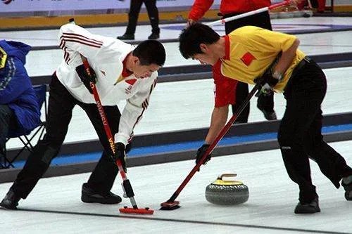 中国男子冰壶队的队员简介