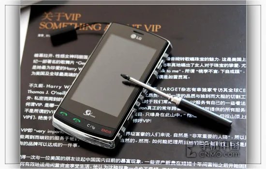 誓与伯爵争锋! LG双网双待KW838评测