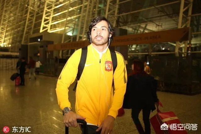 埃韦顿里贝罗能加盟恒大并迅速融入球队吗吗?