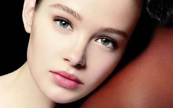 北京切开双眼皮医院哪里好？