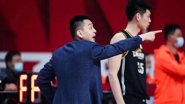 CBA辽宁队杨鸣如果战绩不好，谁有可能接替杨鸣？