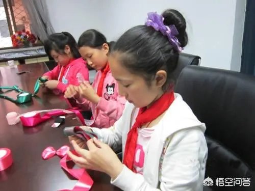 小学一年级的学生该怎么教育?