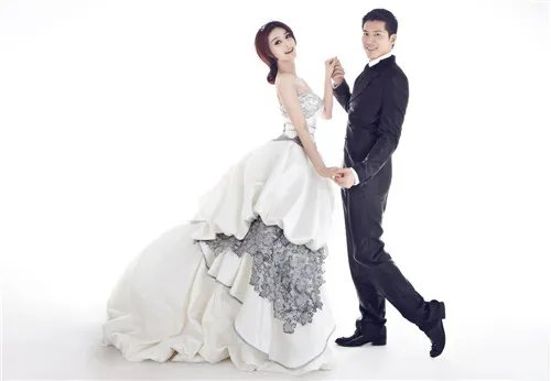 合肥拍婚纱照团购一般多少钱 要怎样团购婚纱照