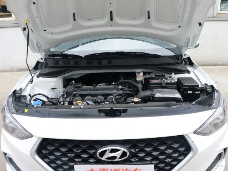 悦动三厢最低价格是多少钱？