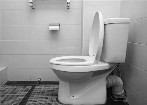 抽水马桶水箱漏水怎么维修