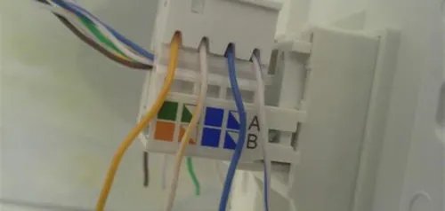 家装开关插座高度一般为多少